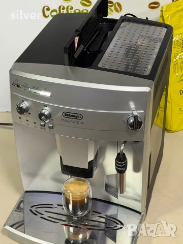 Кафемашина кафе автомат delonghi magnifica с гаранция, снимка 2 - Кафемашини - 52754986