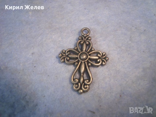 ПОСРЕБРЕНО АЖУРНО МАЛКО НАГРЪДНО РЕТРО АРТ КРЪСТЧЕ 17552, снимка 7 - Колиета, медальони, синджири - 36950598