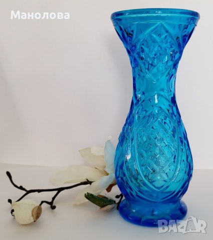 Синя стъклена ваза Rossini Empoli Blue Art Glass.