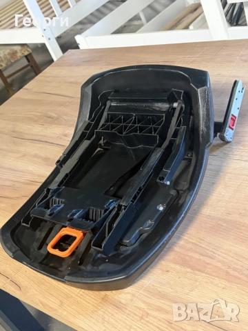 Основа / долна база Cybex Pallas-Fix ISOFIX 9–18 кг, снимка 2 - Столчета за кола и колело - 56250516
