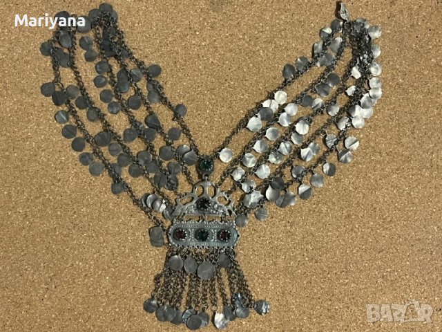 Сребърен нагръден накит 