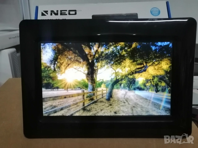Цифрова фоторамка NEO 7", снимка 2 - Друга електроника - 53082091