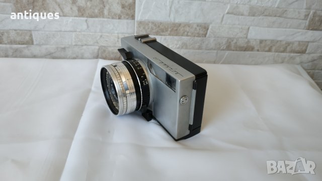 Стар механичен фотоапарат Зоркий 10 - СССР, снимка 4 - Антикварни и старинни предмети - 35675234