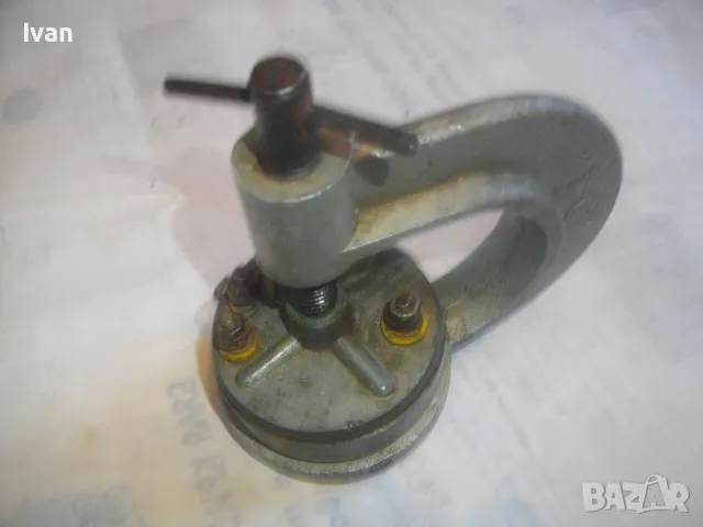 БЪЛГАРСКИ СОЦ НРБ СТАРО КАЧЕСТВО ВУЛКАНИЗАТОР 6V-12V ЗА ЛЕПЕНЕ ЗАЛЕПЯНЕ НА ГУМИ, снимка 8 - Други инструменти - 48922753