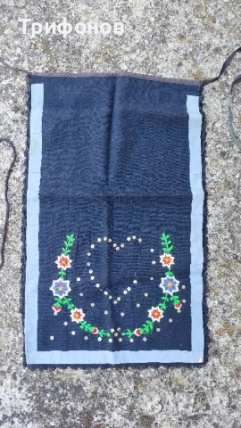 Автентични престилки за народни носии , снимка 2 - Антикварни и старинни предмети - 51249245