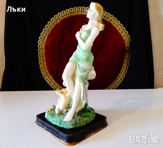 Порцеланова статуетка,фигура Дама,Фея и Сърна,22 см. , снимка 4 - Антикварни и старинни предмети - 51290495