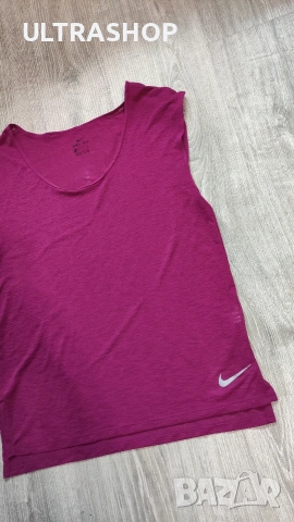 Nike Дамска тениска XS в отлично състояние, снимка 4 - Тениски - 54257305