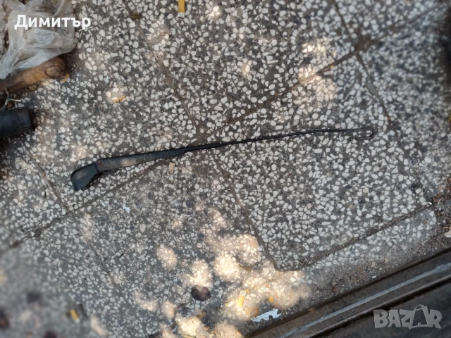 Рамо Чистачка Дясна За Рено Меган 1998г / Renault Megane 1998y