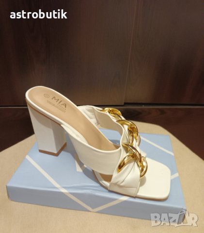 Бели чехли с метални елементи-намаление!, снимка 4 - Чехли - 42706186