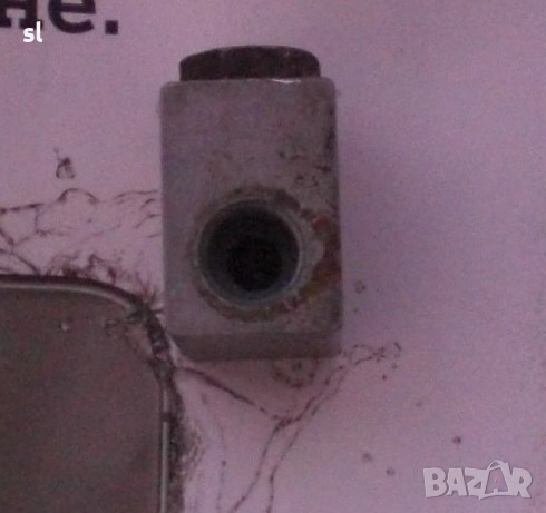 Температурно реле ТР-200,Пневматичен дросел /клапан/,Бутони пуск -стоп/бутони за пускател, снимка 3 - Резервни части за машини - 21160316