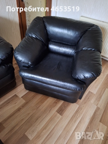 Продавам холна гарнитура и маса комплект цена 750лв., снимка 3 - Дивани и мека мебел - 52442136