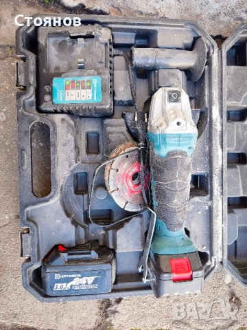 Акумулаторен ъглошлайф 