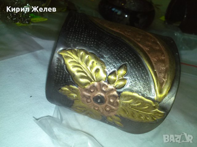 МЕДНА ЕТНО-ГРИВНА с ФЛОРАЛНИ ОРНАМЕНТИ А-35