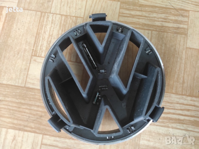 Предна емблема VW Пасат 6, Голф 5, Плюс, Тигуан, Туран ф130мм- 5M0 853 601, снимка 3 - Части - 54290261
