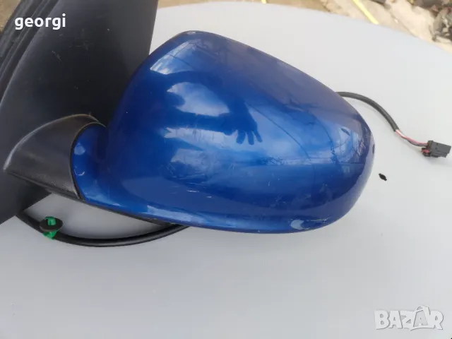 Фолксваген голф 5 огледало , снимка 3 - Части - 44096753