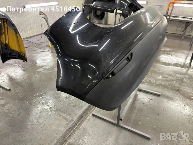 Задна броня за Volkswagen Golf 5 Plus, снимка 2 - Части - 51120580