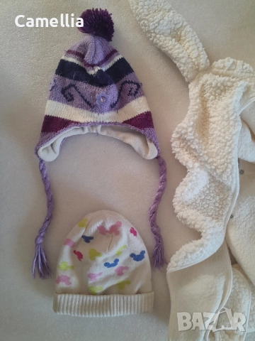 Шапки за момиче 4-6г., снимка 2 - Шапки, шалове и ръкавици - 52823944