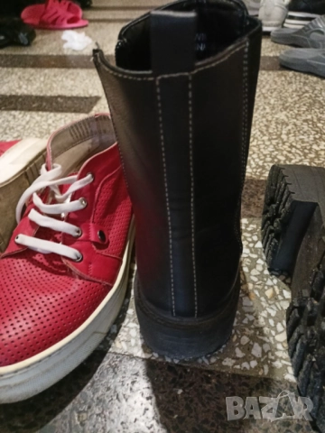 черни боти +червени кожени кецове, снимка 5 - Дамски боти - 52552870