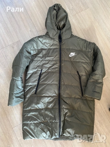 Nike дамска зимна шуба L