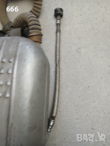 Руски дихателен апарат KIP-8, снимка 5 - Антикварни и старинни предмети - 50773555