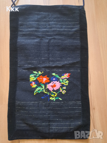 Автентични престилки, снимка 2 - Други ценни предмети - 44533914