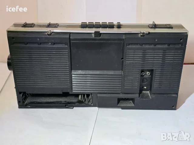 Радиокасетофон Philips D8134, снимка 9 - Радиокасетофони, транзистори - 55840993