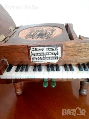 Интересна поставка и подложки, снимка 3 - Антикварни и старинни предмети - 33717815