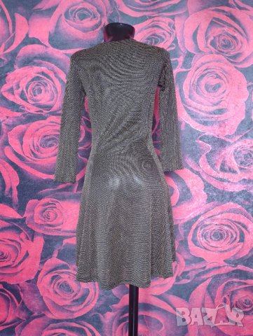 Златиста къса разкроена рокля с лъскав ефект М, снимка 2 - Рокли - 42649675