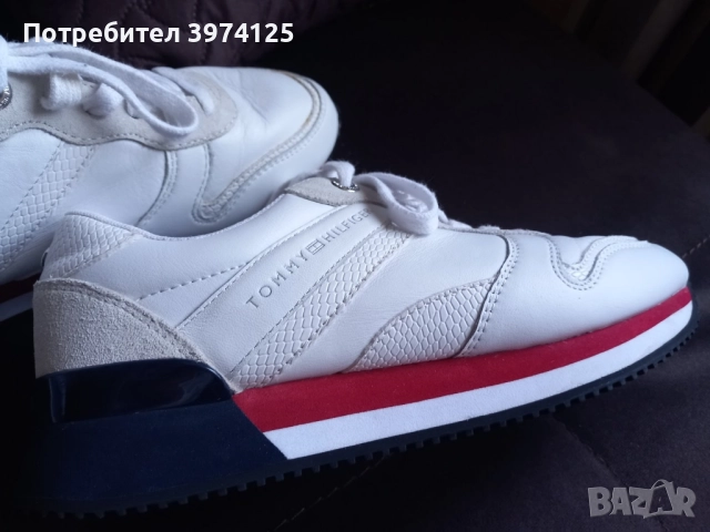 Маратонки Tommy Hilfiger, снимка 2 - Маратонки - 52309641
