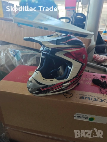 Нови каски за Ендуро/Крос и стандартни каски, снимка 13 - Аксесоари и консумативи - 53604413