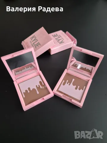 Пудра за лице KYLIE GENNER