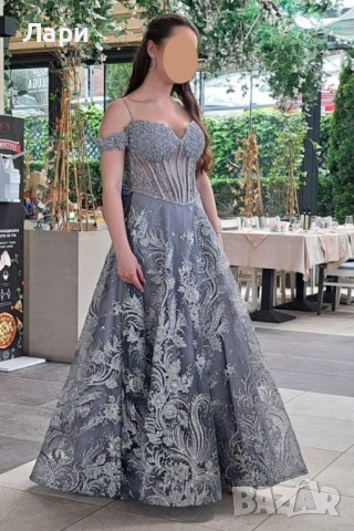 Абитуриентска рокля