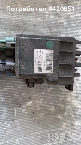 Контролен Модул (Бушонно Табло за батерия ) за Renault Laguna - 243800002R, снимка 2 - Части - 50289340