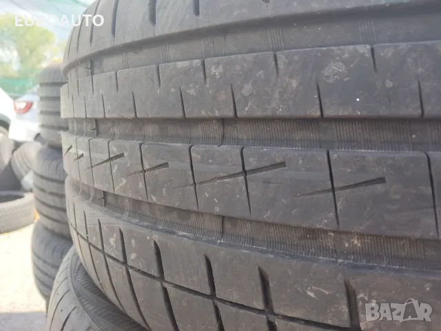 Летни гуми 245/40/20, снимка 2 - Гуми и джанти - 56191368