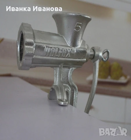 Ръчна месомелачка от неръждаема стомана Pelitte, снимка 3 - Месомелачки - 48160227