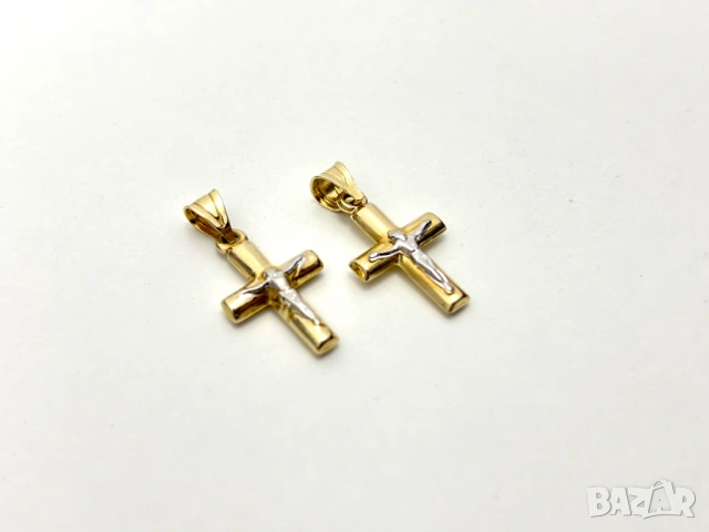 2 броя еднакви! Златни Кръстчета - 1,20 грама/двете/, 14К (проба 585), снимка 3 - Колиета, медальони, синджири - 54055360