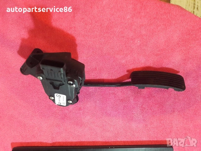 Електронен педал на газта за Opel Vectra C (2004) 9186726CG