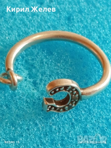 Сребърна обица тип халка с форма на подкова 52358