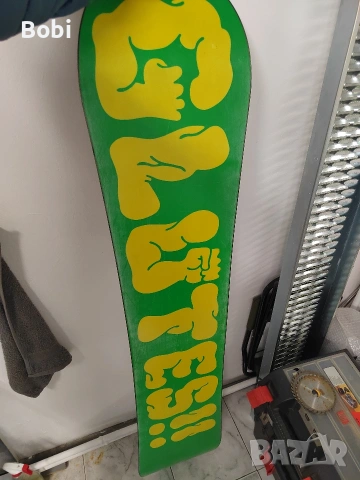 Сноуборд дъска , снимка 2 - Зимни спортове - 53910549