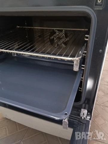 Свободно стояща печка с керамичен плот Voss Electrolux с две години гаранция!, снимка 3 - Печки, фурни - 51389542