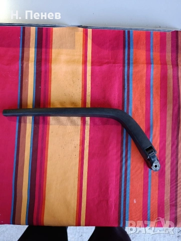 Рамо за задна чистачка Toyota Yaris първа генерация 