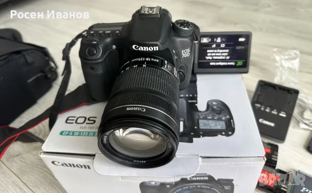 Canon EOS 70D с обектив EFS 18-135mm IS STM и аксесоари, снимка 9 - Фотоапарати - 56106979