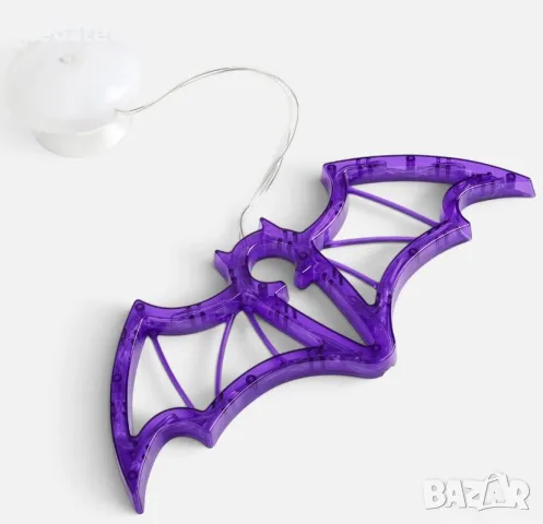 Halloween висящ прилеп с 16 лилави LED светлини – 10x25 cm