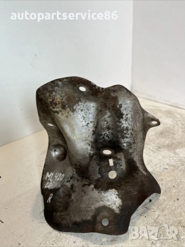 Капак на топлинен щит 420 CDI за Mercedes ML W164 (2007)