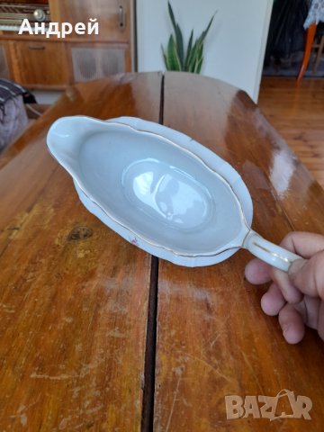 Стара порцеланова сосиера, снимка 5 - Антикварни и старинни предмети - 36950392