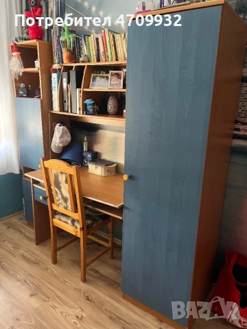 Юношеско обзавеждане, снимка 4 - Мебели за детската стая - 53111951