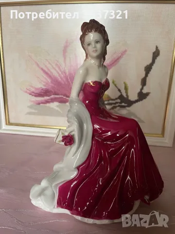 Порцеланова кралица , снимка 3 - Статуетки - 49028499