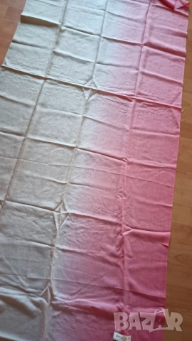 Голям шал 100% Pashmina, снимка 2 - Шалове - 53288655