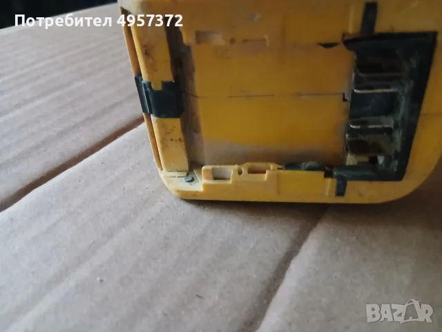 мултифункционален инструмент Dewalt DCS355, снимка 5 - Винтоверти - 56432721
