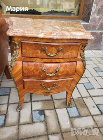 Италиански бароков шкаф и две нощни шкафчета 025, снимка 9 - Шкафове - 48915614